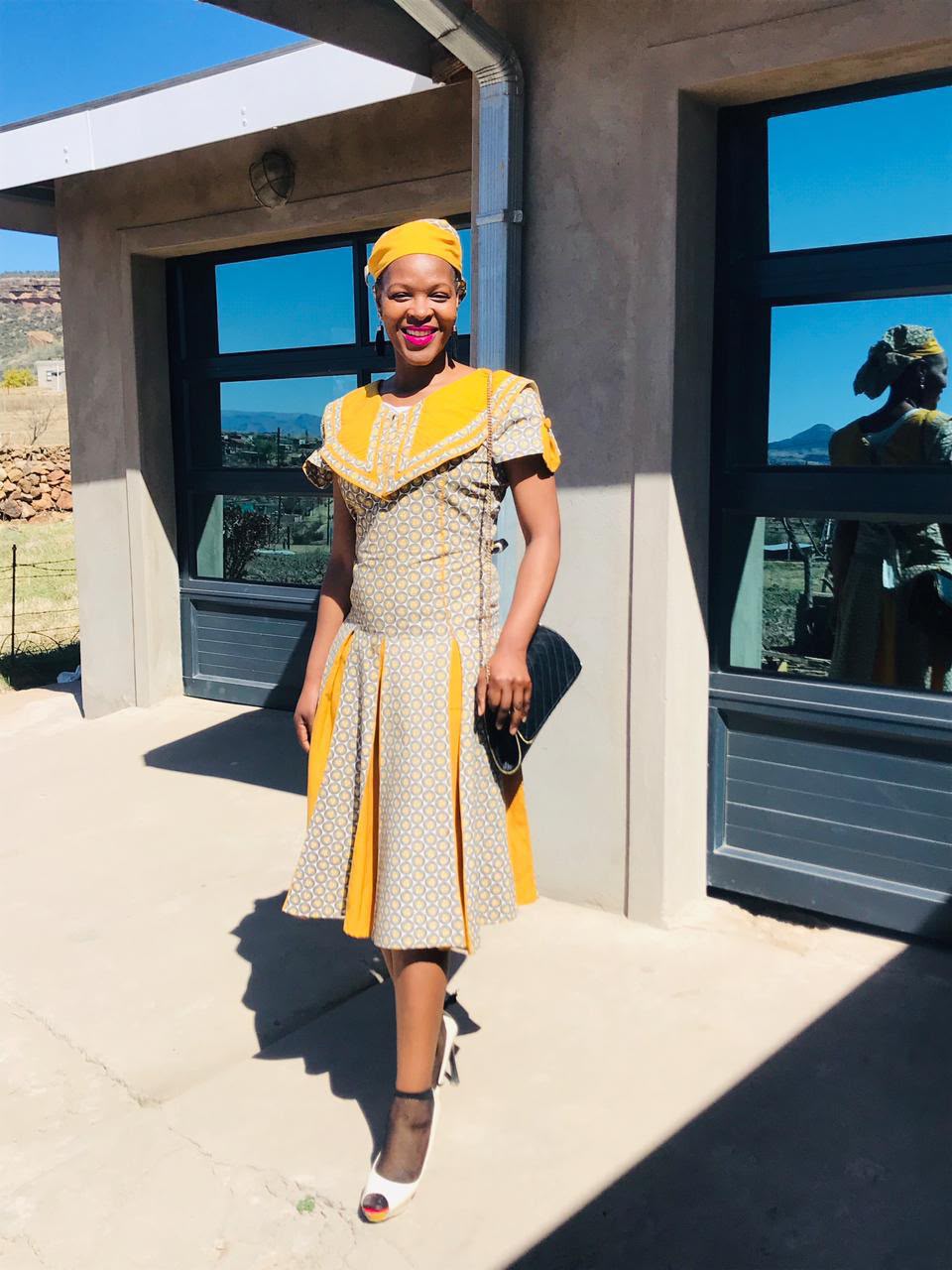 Morden Seshoeshoe - Combination of two fabrics